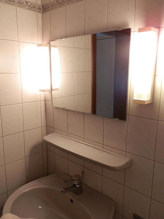בלומברג Landhotel Loewen מראה חיצוני תמונה